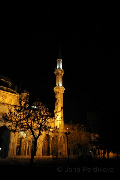 DSC_4008_1.jpg - Mešita Şehzade má 2 minarety.
