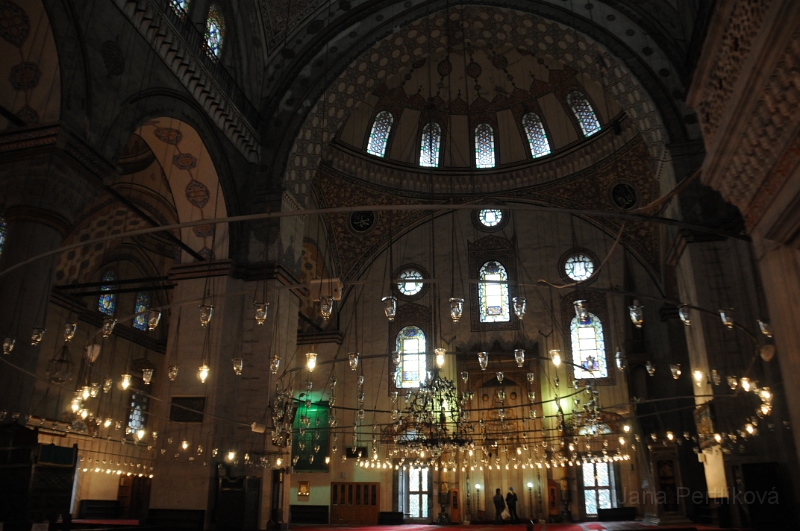 DSC_4277.JPG - Mešita Bayeda II. byla postavena podle vzoru chrámu Hagia Sophia mezi lety 1501 a 1506.