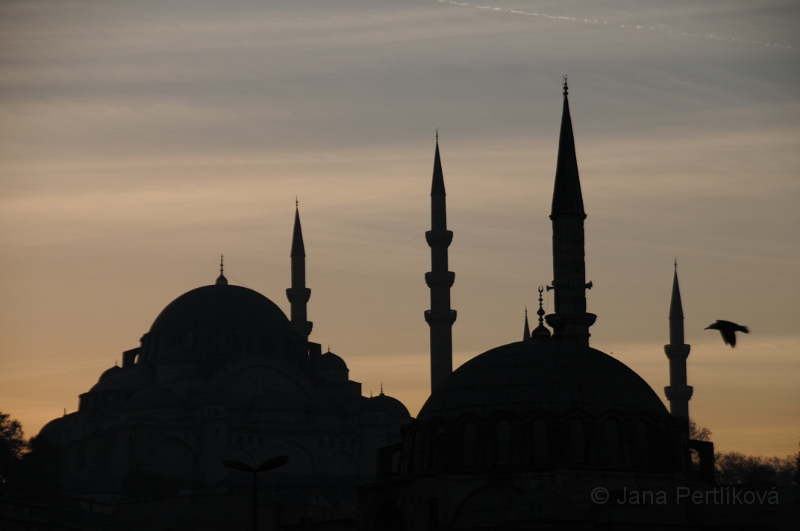 DSC_6417.JPG - Pomalu se smráká a nás čeká poslední večer v Istanbulu.