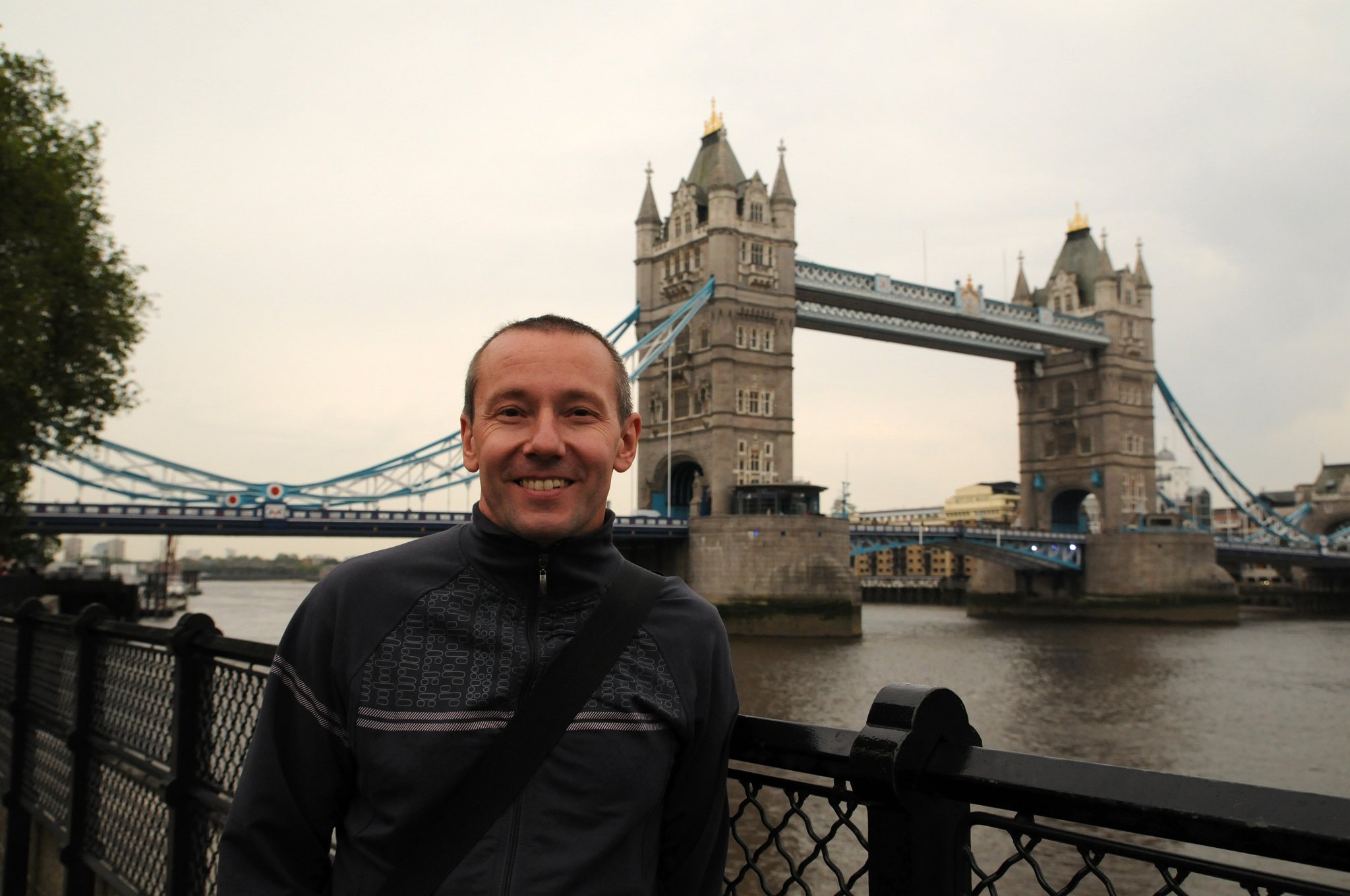 DSC_5063_2.jpg - Fili a Tower Bridge.