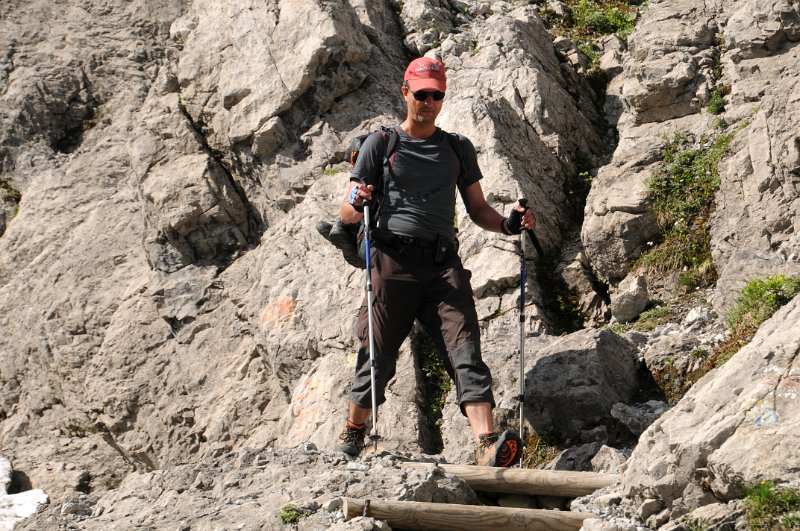 DSC_1251_1.jpg - Sestup od jezera k autobusu.