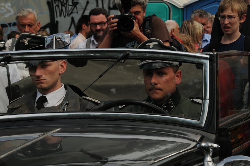 DSC_0087.JPG - Reinhard Tristan Eugen Heydrich (7. března 1904 Halle an der Saale – 4. června 1942 Praha) byl prominentní nacista, blízký spolupracovník Heinricha Himmlera a druhý nejvyšší představitel SS (obergruppenführer SS) a generál policie, šéf Hlavního úřadu říšské bezpečnosti (RSHA) a Bezpečnostní služby (SD), v letech 1941–1942 zastupující říšský protektor Protektorátu Čechy a Morava.