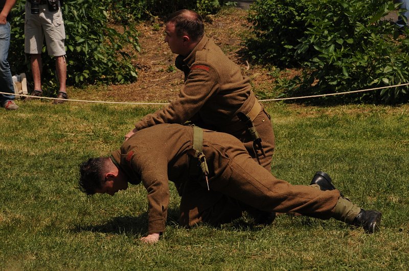 DSC_9974.JPG - Výcvik mužů připravujících se na operační nasazení - předvedla Rota Nazdar