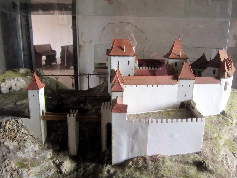 IMG_1003_1.jpg - Model někdejší podoby hradu.