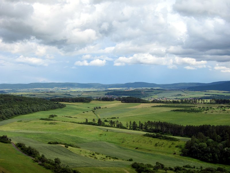 IMG_1047_1.jpg - A nádherný výhled z Točníku do krajin...