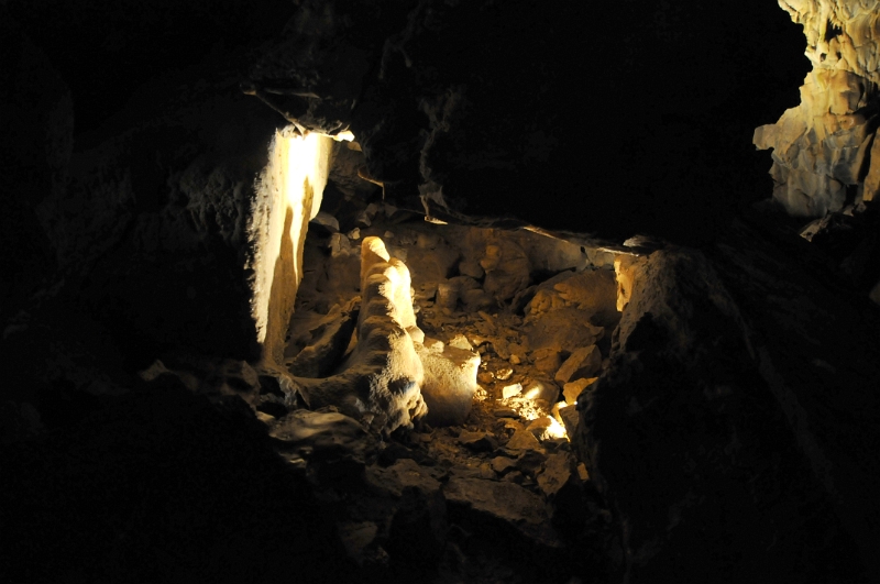 DSC_9777_1.jpg - Krápníková výzdoba Kateřinské jeskyně je bohatá a unikátní.