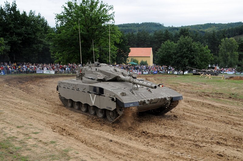 DSC_2744_1.jpg - Izraelský těžký tank Merkava.