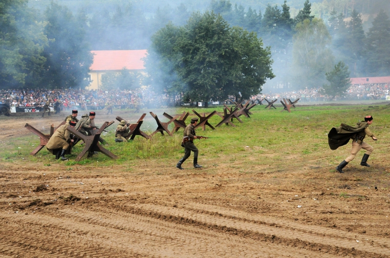 DSC_1248_1.jpg - Ukázka KVH Gardekorps: Boje při Karpatsko-dukelské operaci 1944