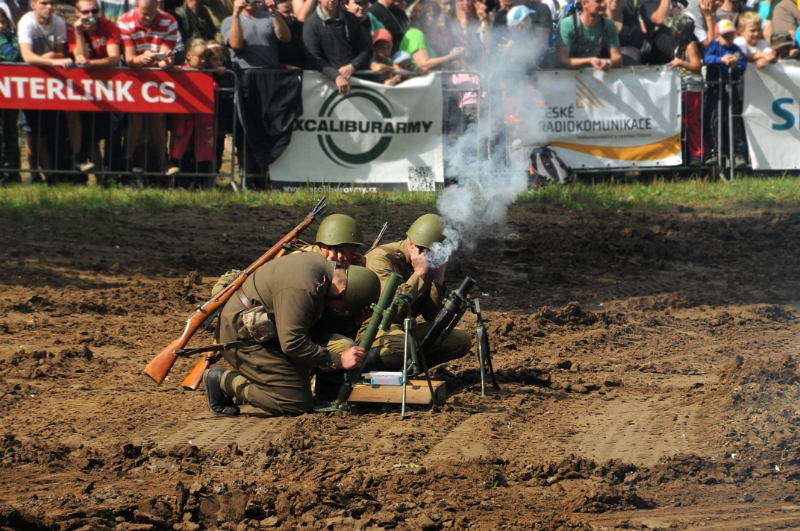 DSC_1253_1.jpg - Ukázka KVH Gardekorps: Boje při Karpatsko-dukelské operaci 1944