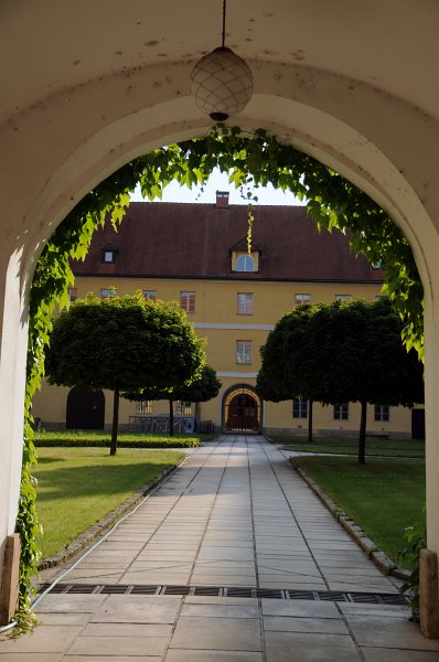 DSC_7157_1.jpg - V bývalé Magdeburské kasárně sídlila v dobách terezínského ghetta židovská samospráva a všechna oddělení zajišťující chod tábora.