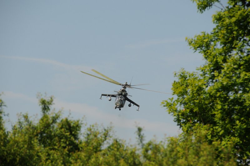 DSC_2212.JPG - Vojenský bitevní vrtulník Mi-35.