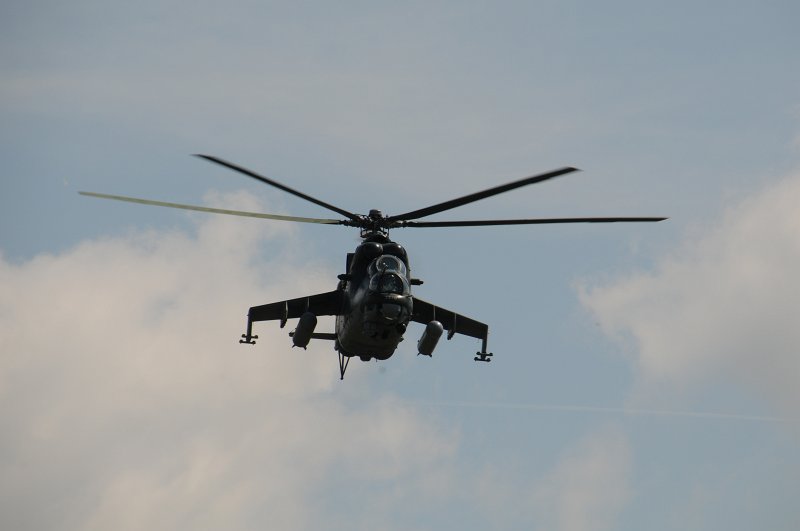 DSC_2235.JPG - Vojenský bitevní vrtulník Mi-35.