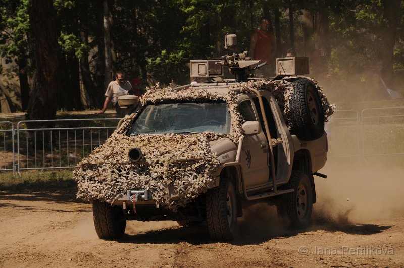 DSC_8874.JPG - Toyota Hilux našich vojáků v misích.