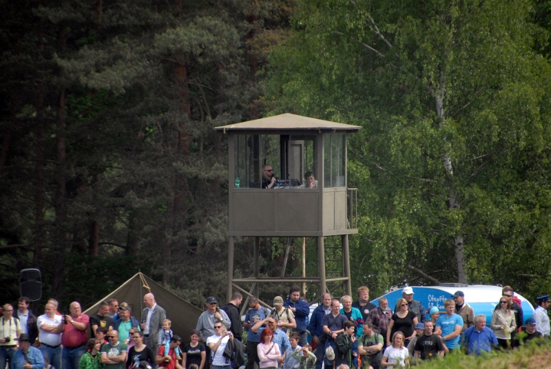 DSC_0300_1.jpg - Věž s komentátory.