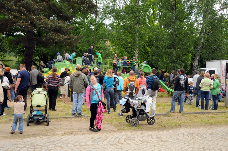 DSC_6698_1.jpg - Dětský tank v obležení.