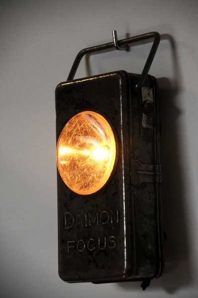 DSC_7288_1.jpg - Elektrické ruční svítilny.