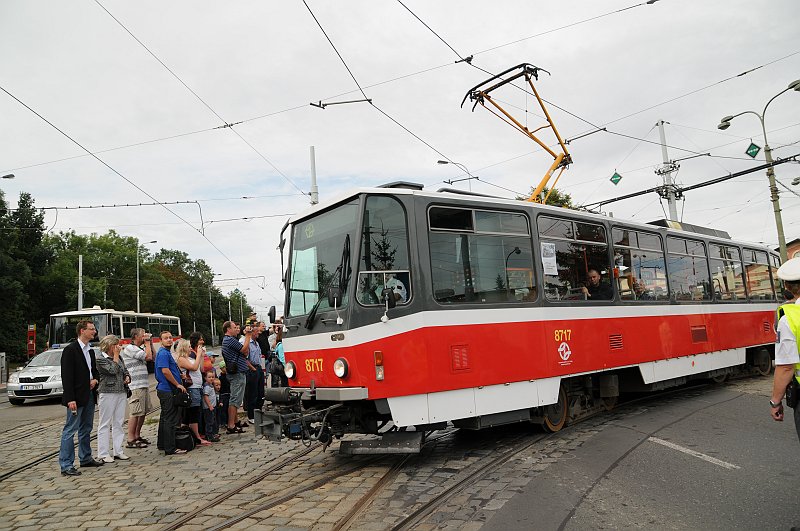 DSC_8375.JPG - Tatra T6 je šestou generací tramvají založených na americké koncepci PCC, které byly v Československu vyráběny podnikem ČKD Praha.